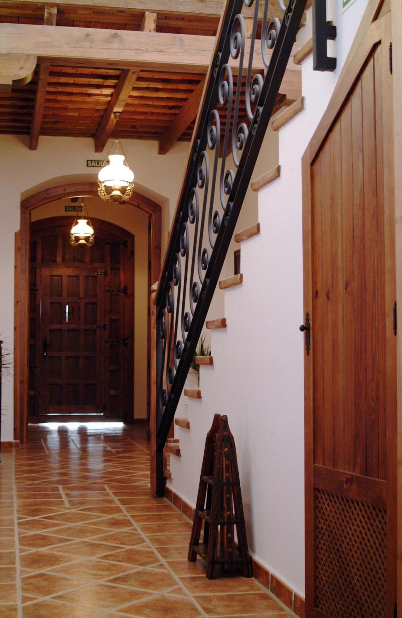 Hotel Posada Casas Viejas Беналуп Касас Виехас Екстериор снимка