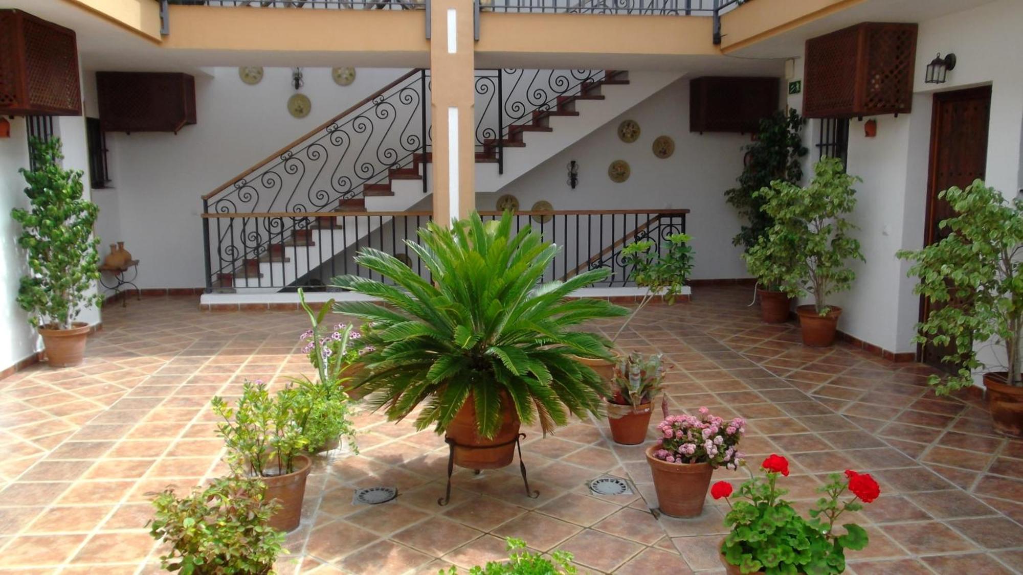 Hotel Posada Casas Viejas Беналуп Касас Виехас Екстериор снимка
